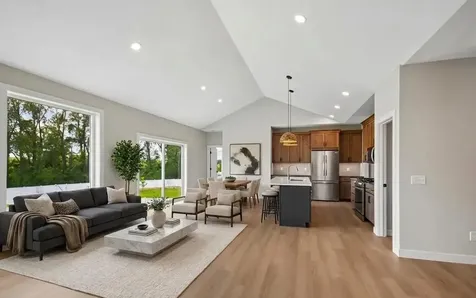 1732 Spruce Street Farmington MN 55024