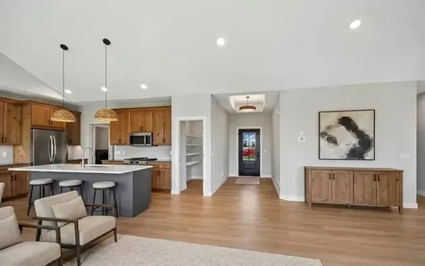 1732 Spruce Street Farmington MN 55024