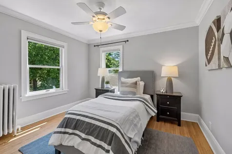 5232 Chowen Avenue S Minneapolis MN 55410