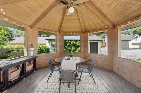5232 Chowen Avenue S Minneapolis MN 55410