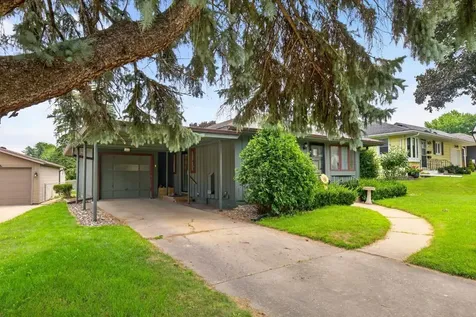 2122 17th Avenue NW Rochester MN 55901