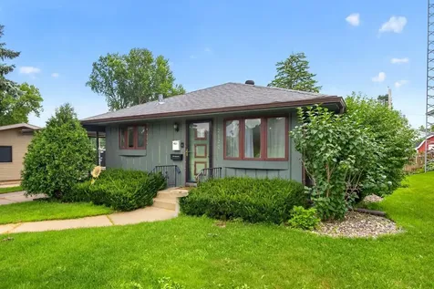 2122 17th Avenue NW Rochester MN 55901