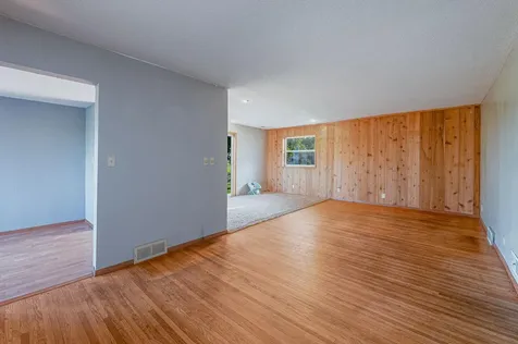 205 232nd Avenue Fairmont MN 56031