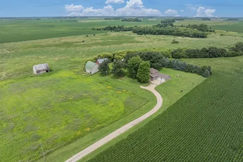 205 232nd Avenue Fairmont MN 56031