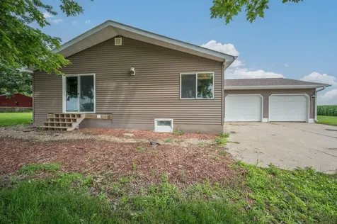 205 232nd Avenue Fairmont MN 56031