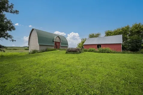 205 232nd Avenue Fairmont MN 56031