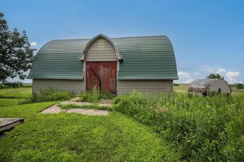 205 232nd Avenue Fairmont MN 56031