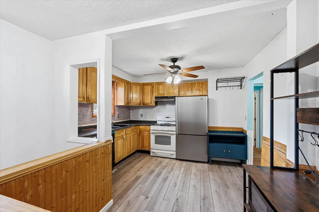 570 Ironton Street NE Fridley MN 55432