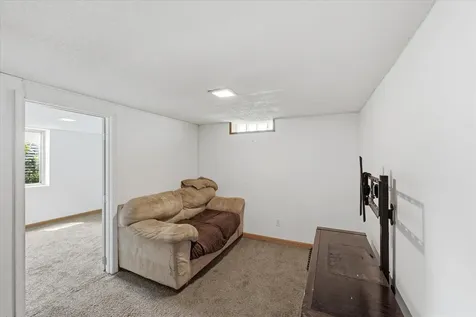 570 Ironton Street NE Fridley MN 55432