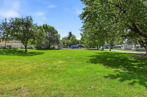 570 Ironton Street NE Fridley MN 55432