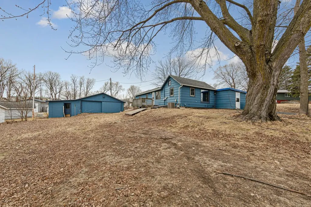 101 State Highway 60 E Elysian MN 56028