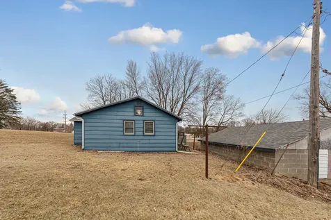 101 State Highway 60 E Elysian MN 56028