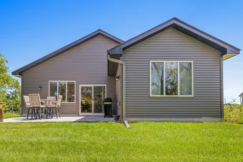 31740 Madison Road Lindstrom MN 55045