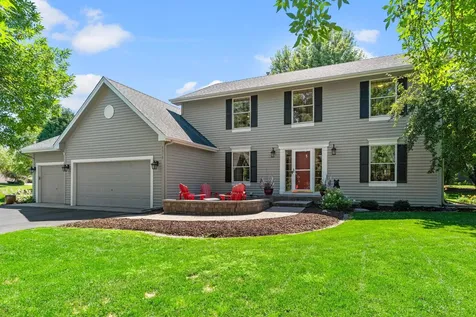 8010 Spruce Trail Eden Prairie MN 55347