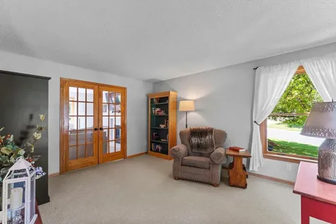 8010 Spruce Trail Eden Prairie MN 55347