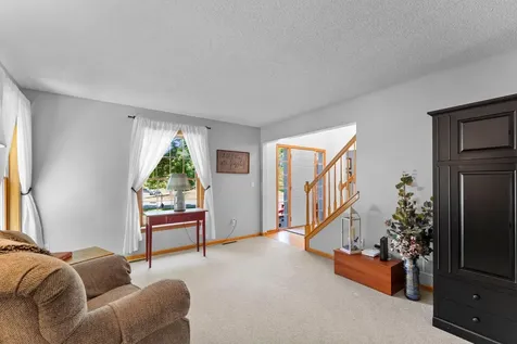 8010 Spruce Trail Eden Prairie MN 55347