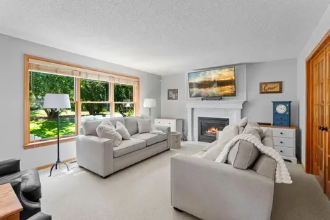 8010 Spruce Trail Eden Prairie MN 55347