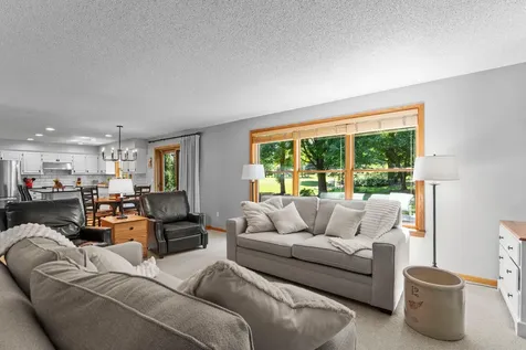 8010 Spruce Trail Eden Prairie MN 55347