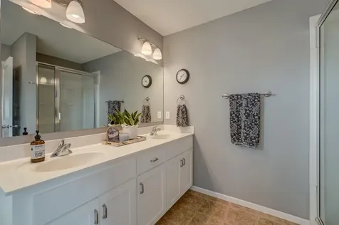 3412 Walden Drive Woodbury MN 55129