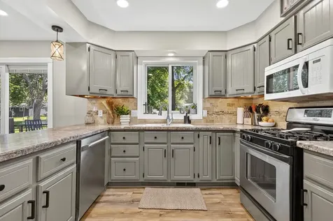 901 Columbine Drive Marshall MN 56258