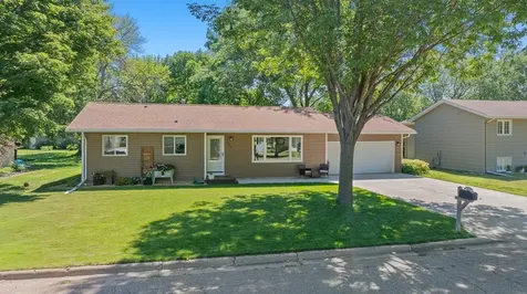 901 Columbine Drive Marshall MN 56258