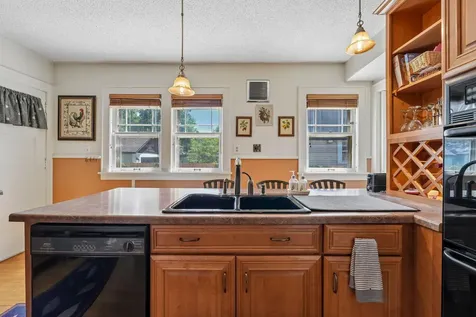 1771 James Avenue S Minneapolis MN 55403