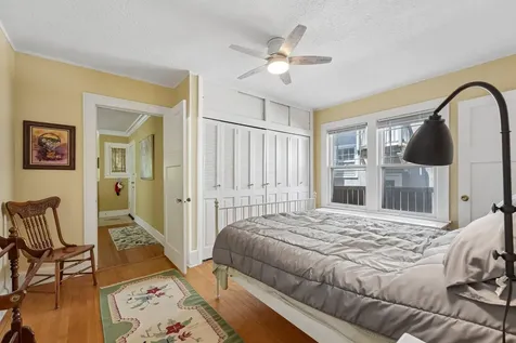 1771 James Avenue S Minneapolis MN 55403