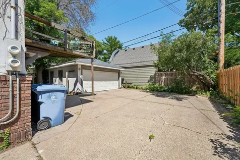 1771 James Avenue S Minneapolis MN 55403