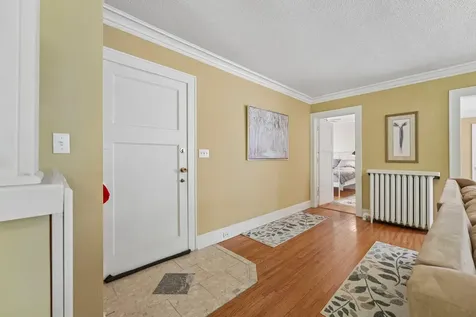 1771 James Avenue S Minneapolis MN 55403