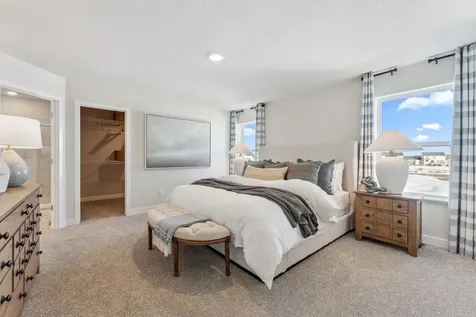 1721 Oak Creek Pass Chaska MN 55318