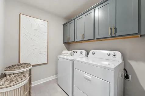 1721 Oak Creek Pass Chaska MN 55318