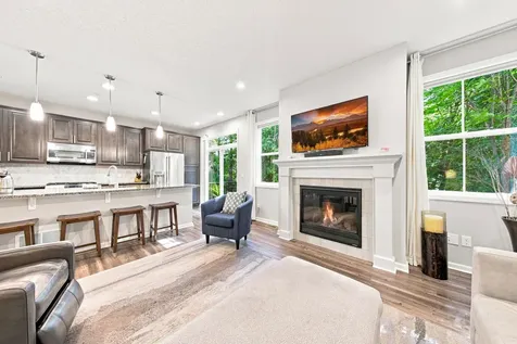6943 Archer Trail Inver Grove Heights MN 55077