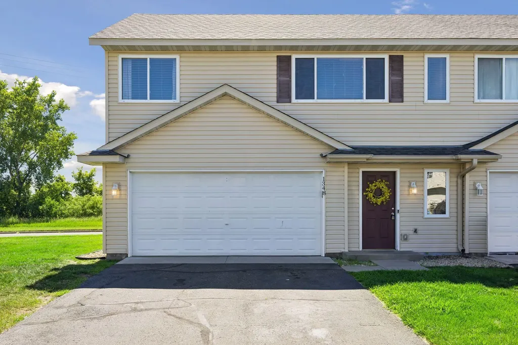 1348 Willow Trail Farmington MN 55024