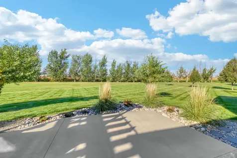 7013 Maple Lane Horace ND 58047