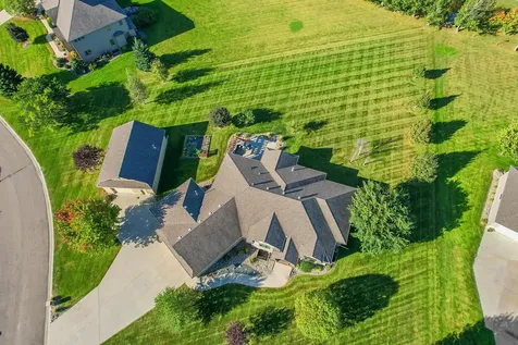 7013 Maple Lane Horace ND 58047