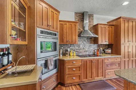 7013 Maple Lane Horace ND 58047