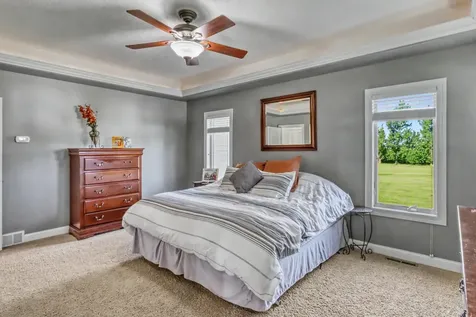 7013 Maple Lane Horace ND 58047