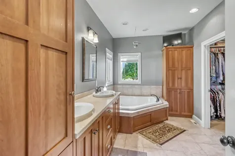7013 Maple Lane Horace ND 58047