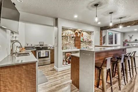 7013 Maple Lane Horace ND 58047