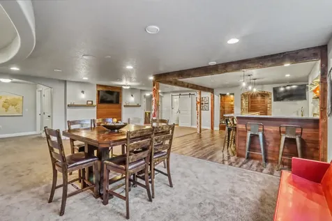 7013 Maple Lane Horace ND 58047