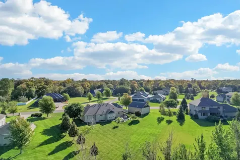 7013 Maple Lane Horace ND 58047