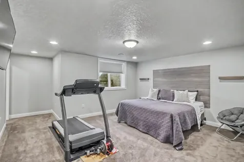 7013 Maple Lane Horace ND 58047