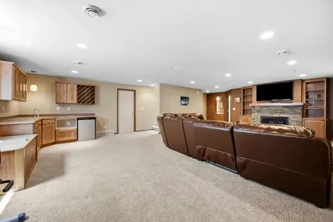 1831 Cypress Way West Fargo ND 58078