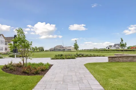 87 Spring Farm Road North Oaks MN 55127