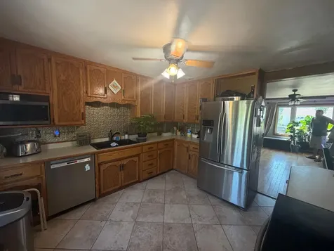834 16th Street N Moorhead MN 56560