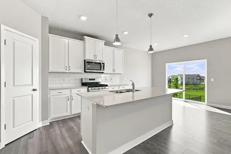13111 Arbor Path Rosemount MN 55068