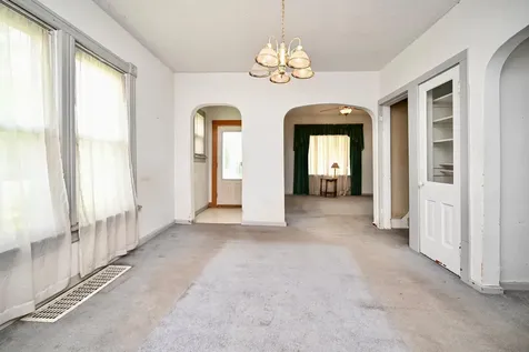 653 Johnson Street Winona MN 55987