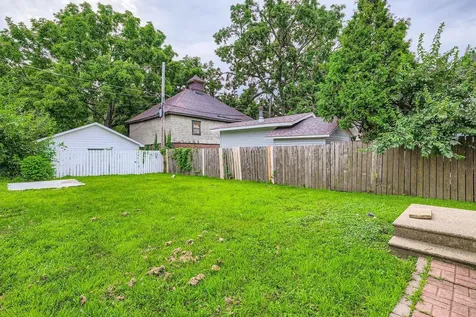 364 Bates Avenue Saint Paul MN 55106