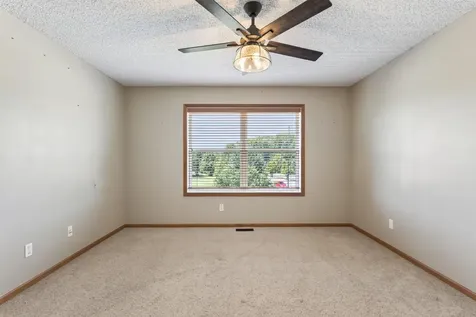 700 Ingalls Drive Buffalo MN 55313