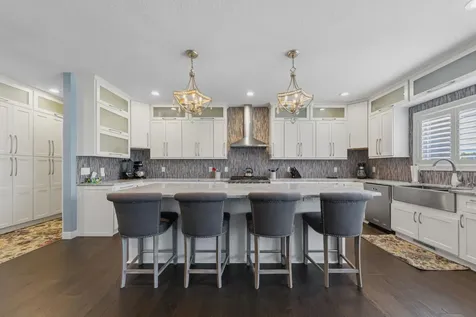 827 Vardon Court Faribault MN 55021
